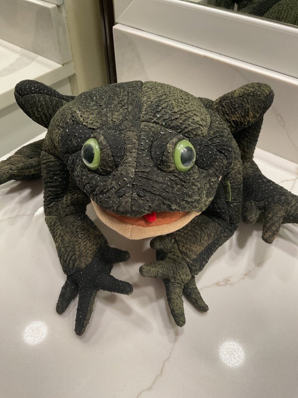 Folkmanis Frog Puppet Plush Toad Full Body Hand Puppet Bumpy Green Creative Play